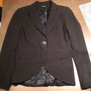 Classic teenflo blazer. Pairs beautifully with blazer, sold separately.